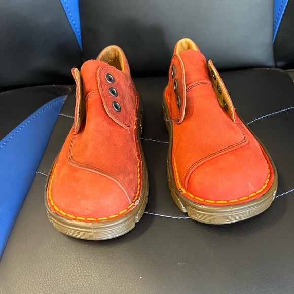 Dr. Marten’s Air Wair kids shoes suede burnt red size 10 - Picture 3 of 6